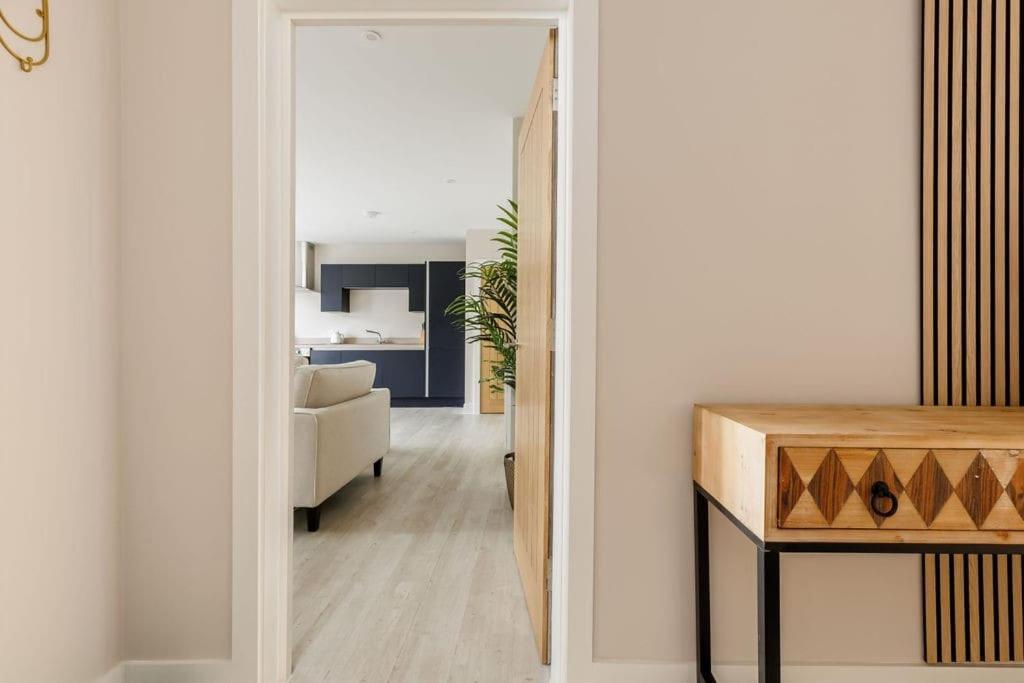 Modern 2 Bed, Cliff Top & Parking, F6 Bournemouth Luaran gambar