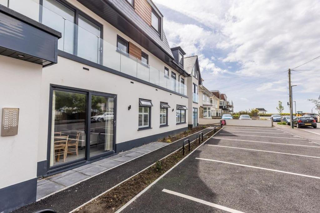 Modern 2 Bed, Cliff Top & Parking, F6 Bournemouth Luaran gambar